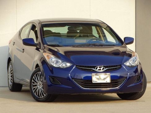 Used 2013 Hyundai Elantra GLS FWD image 19