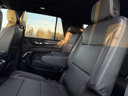 Certified 2024 GMC Yukon Denali w/ Denali Reserve Package image 13