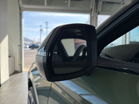 Used 2025 Audi Q5 Prestige image 13