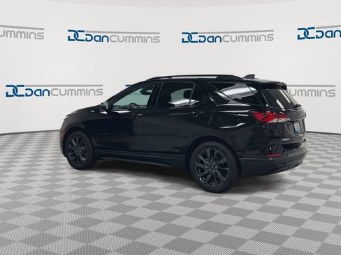 Used 2023 Chevrolet Equinox RS w/ RS Leather Package AWD/4WD image 6