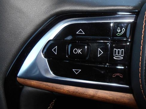 New 2025 Jeep Grand Cherokee L Summit image 28