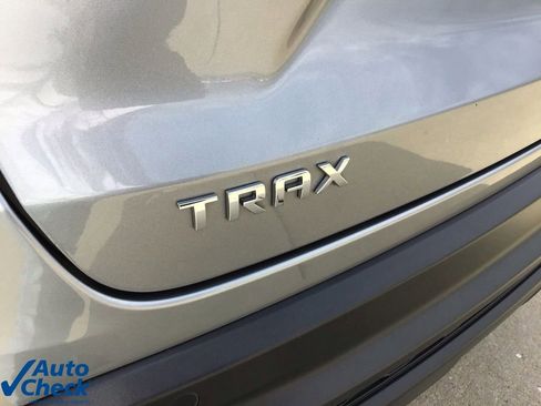 Used 2024 Chevrolet Trax LS w/ Driver Confidence Package image 39