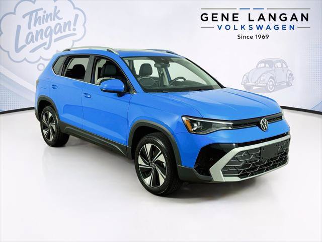 New 2027 Volkswagen Taos SE AWD/4WD image 3