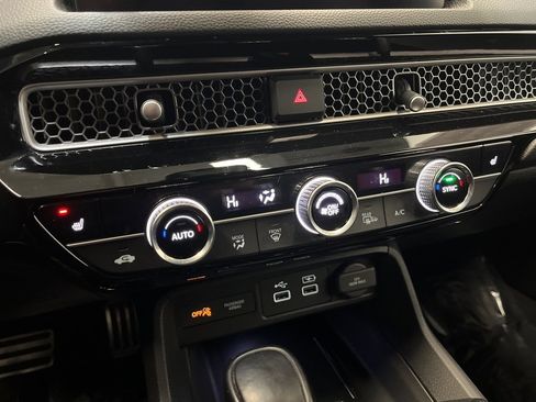 Used 2022 Honda Civic Sport Touring image 10