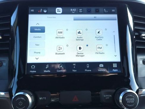 Used 2023 RAM 1500 Laramie image 30