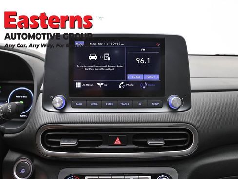 Used 2022 Hyundai Kona SEL w/ Convenience Package image 12