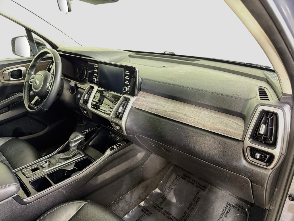 Used 2021 Kia Sorento EX AWD/4WD image 32