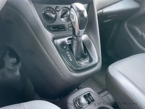 Used 2015 Ford Transit Connect XL FWD image 19