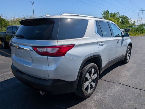 Used 2018 Chevrolet Traverse LT AWD/4WD image 7