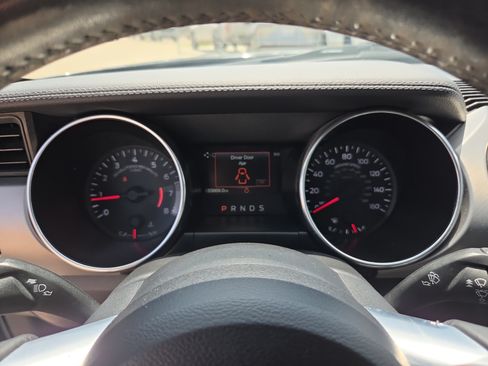 Used 2018 Ford Mustang Premium w/ Pony Package RWD image 19