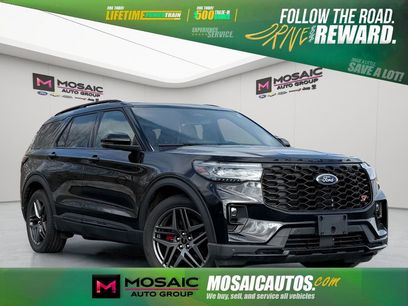 Used 2025 Ford Explorer ST