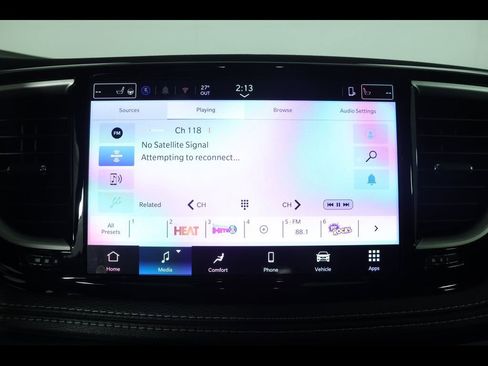 New 2026 Chrysler Pacifica Select FWD image 17