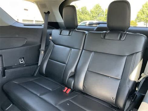Used 2023 Ford Explorer Limited w/ Equipment Group 301A image 16