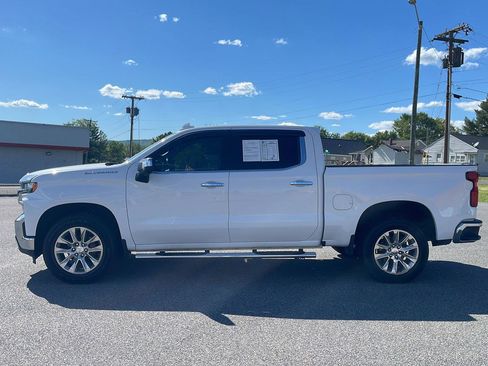 Used 2019 Chevrolet Silverado 1500 LTZ w/ LTZ Premium Package AWD/4WD image 36