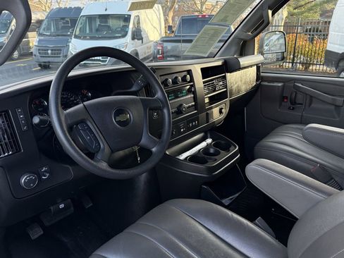 Used 2024 Chevrolet Express 2500 w/ Driver Convenience Package image 14