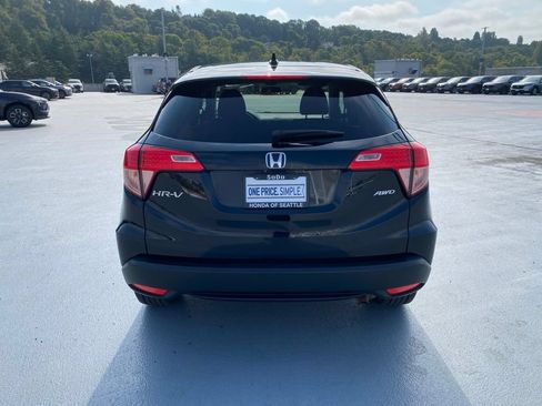Used 2018 Honda HR-V EX image 7