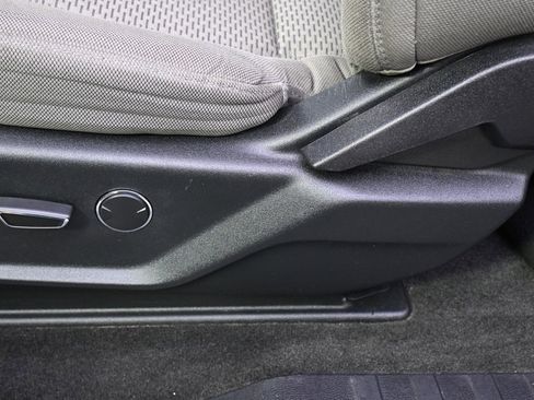 Used 2018 Ford F250 XLT w/ XLT Value Package image 14