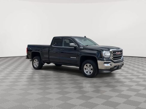 Used 2016 GMC Sierra 1500 SLE w/ Suspension Package, Off-Road AWD/4WD image 2
