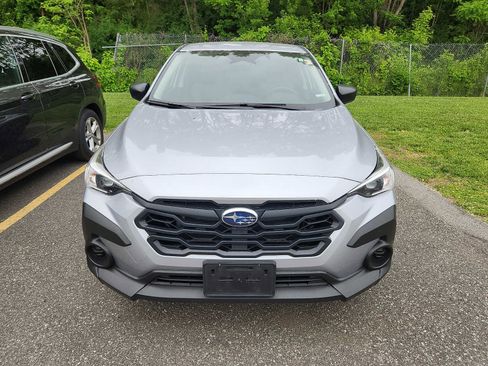 Used 2024 Subaru Crosstrek 2.0i AWD/4WD image 2