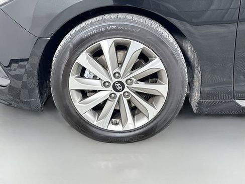 Used 2016 Hyundai Sonata Sport w/ Option Group 1V image 29