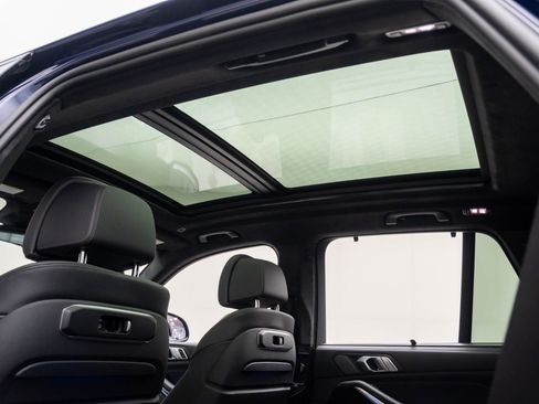 New 2026 BMW X5 xDrive50e w/ Executive Package image 19