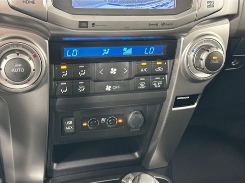 Used 2019 Toyota 4Runner Limited AWD/4WD image 15