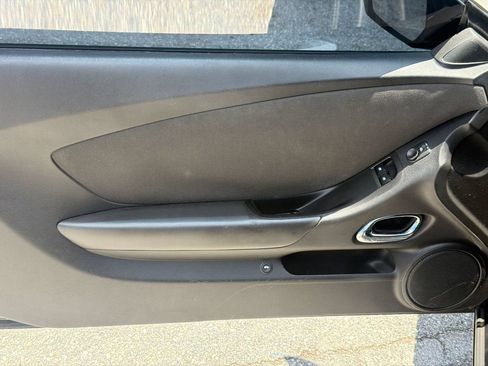 Used 2010 Chevrolet Camaro LT RWD image 15