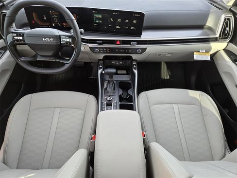 New 2026 Kia Sorento S image 18