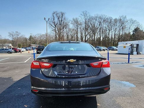 Used 2023 Chevrolet Malibu LT image 4