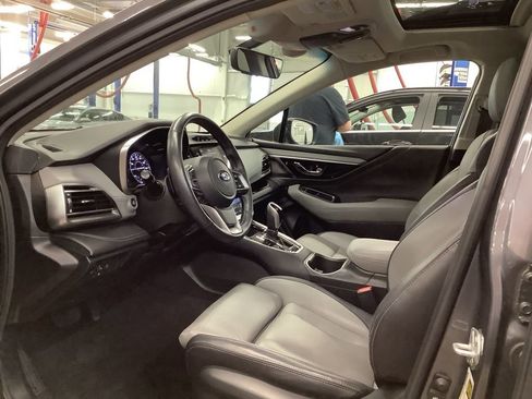 Used 2022 Subaru Outback Limited XT AWD/4WD image 10