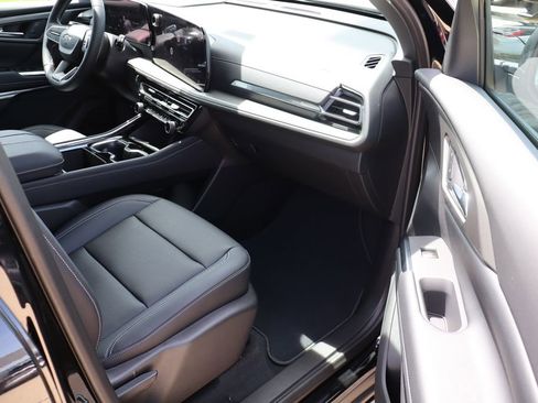 New 2026 Chevrolet Traverse LT AWD/4WD image 50