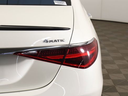 Used 2022 Mercedes-Benz S 500 4MATIC w/ AMG Line Package image 20
