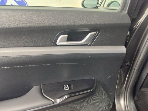 Used 2025 Kia K5 LXS FWD image 31