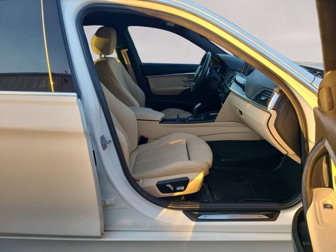 Used 2018 BMW 330i xDrive Sedan image 24