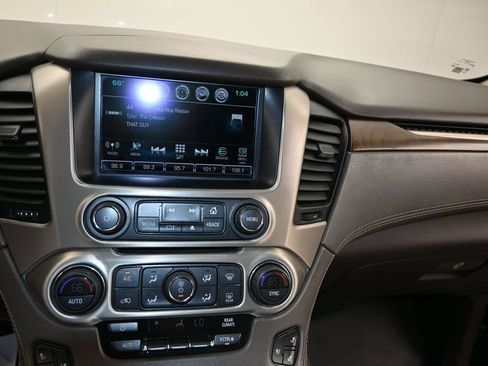 Used 2019 GMC Yukon XL Denali w/ Denali Ultimate Package RWD image 24