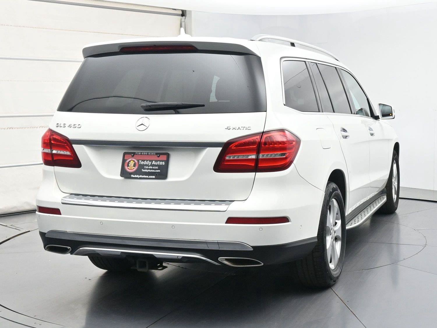 Used 2017 Mercedes-Benz GLS 450 4MATIC image 26