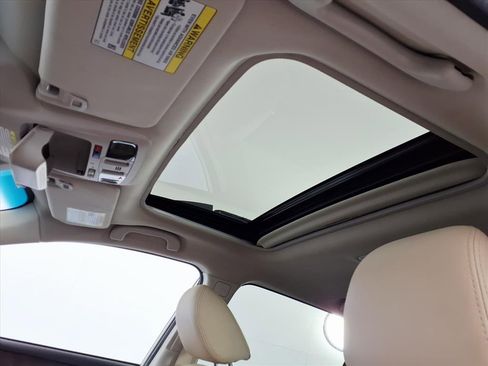 Used 2019 Subaru Outback 2.5i Limited image 18