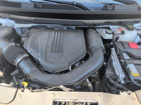 Used 2024 Chevrolet Traverse RS w/ LPO, Floor Liner Package AWD/4WD image 13