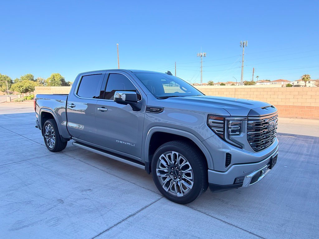 Used 2025 GMC Sierra 1500 Denali Ultimate AWD/4WD image 5