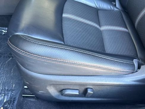 Used 2024 Nissan Altima 2.5 SR FWD image 13
