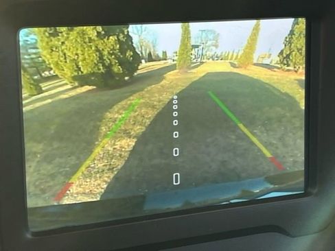 Used 2020 Jeep Renegade Latitude w/ Cold Weather Group image 14