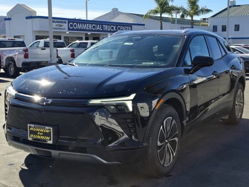 Used 2025 Chevrolet Blazer EV LT w/ Super Cruise Package image 5
