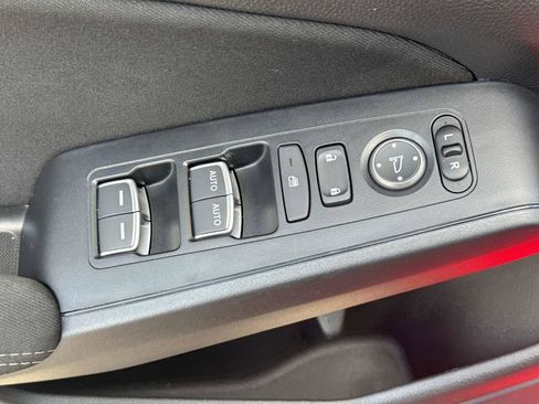 Certified 2024 Honda Civic Sport image 17