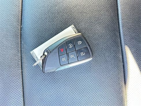 Used 2025 Chevrolet Tahoe Premier image 27