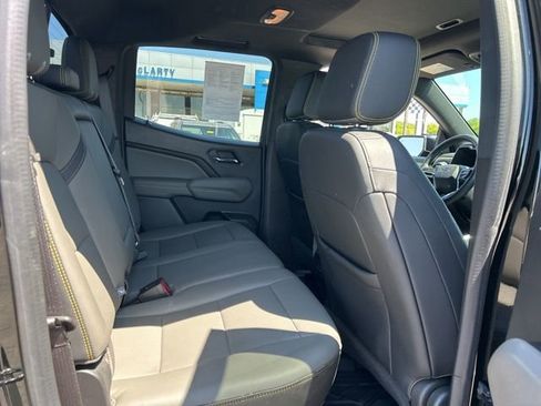 Used 2023 Chevrolet Colorado ZR2 w/ ZR2 Convenience Package III AWD/4WD image 32