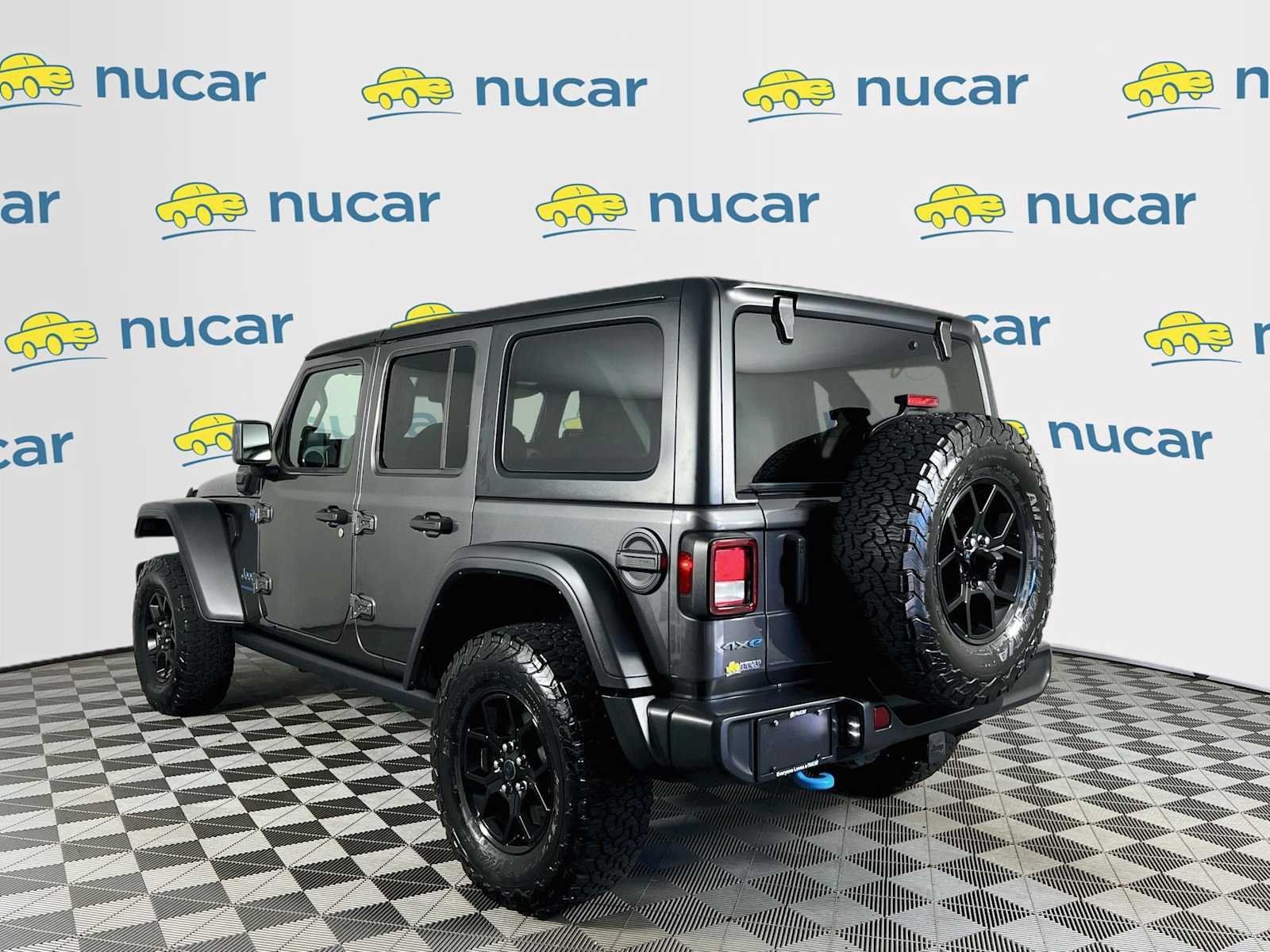 Used 2024 Jeep Wrangler Unlimited AWD/4WD image 5