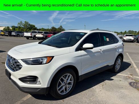 Used 2022 Ford Edge SEL w/ Convenience Package image 10