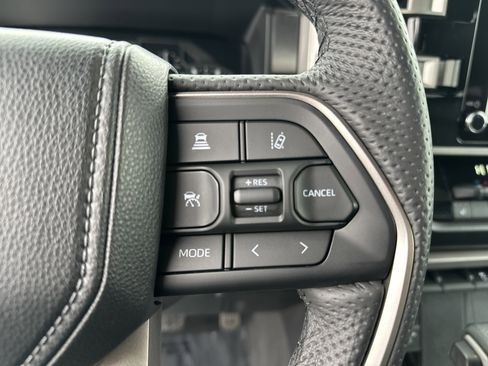 Used 2025 Toyota Tundra SR5 image 20