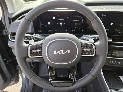 New 2026 Kia Carnival SX Prestige FWD image 11
