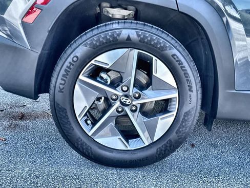 Used 2025 Hyundai Tucson SEL FWD image 11
